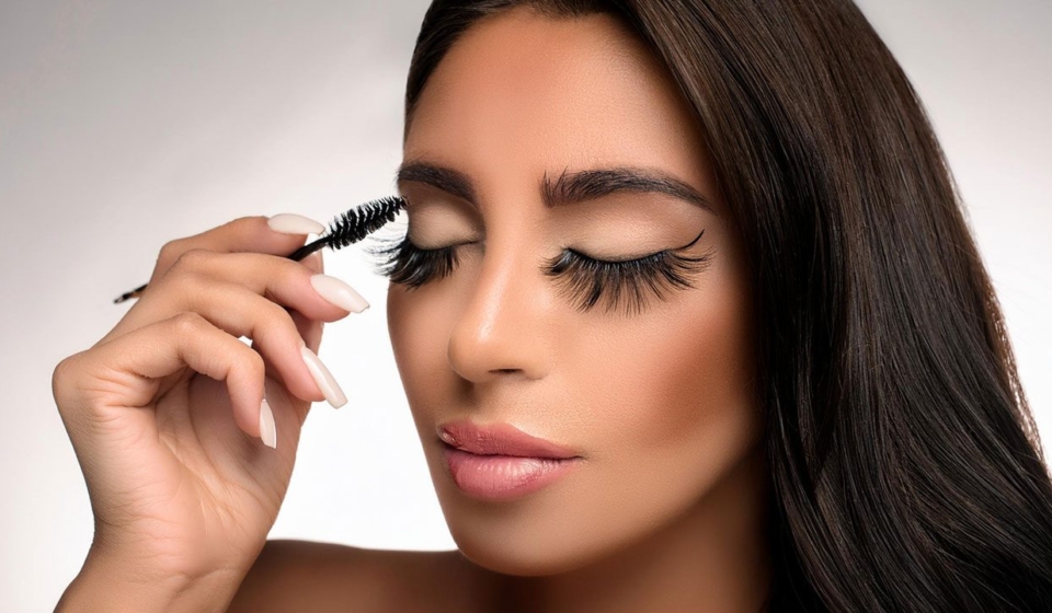 Close-up of luxury faux mink lashes, highlighting their soft, voluminous appearance and cruelty-free synthetic fibers for a high-end, glamorous look